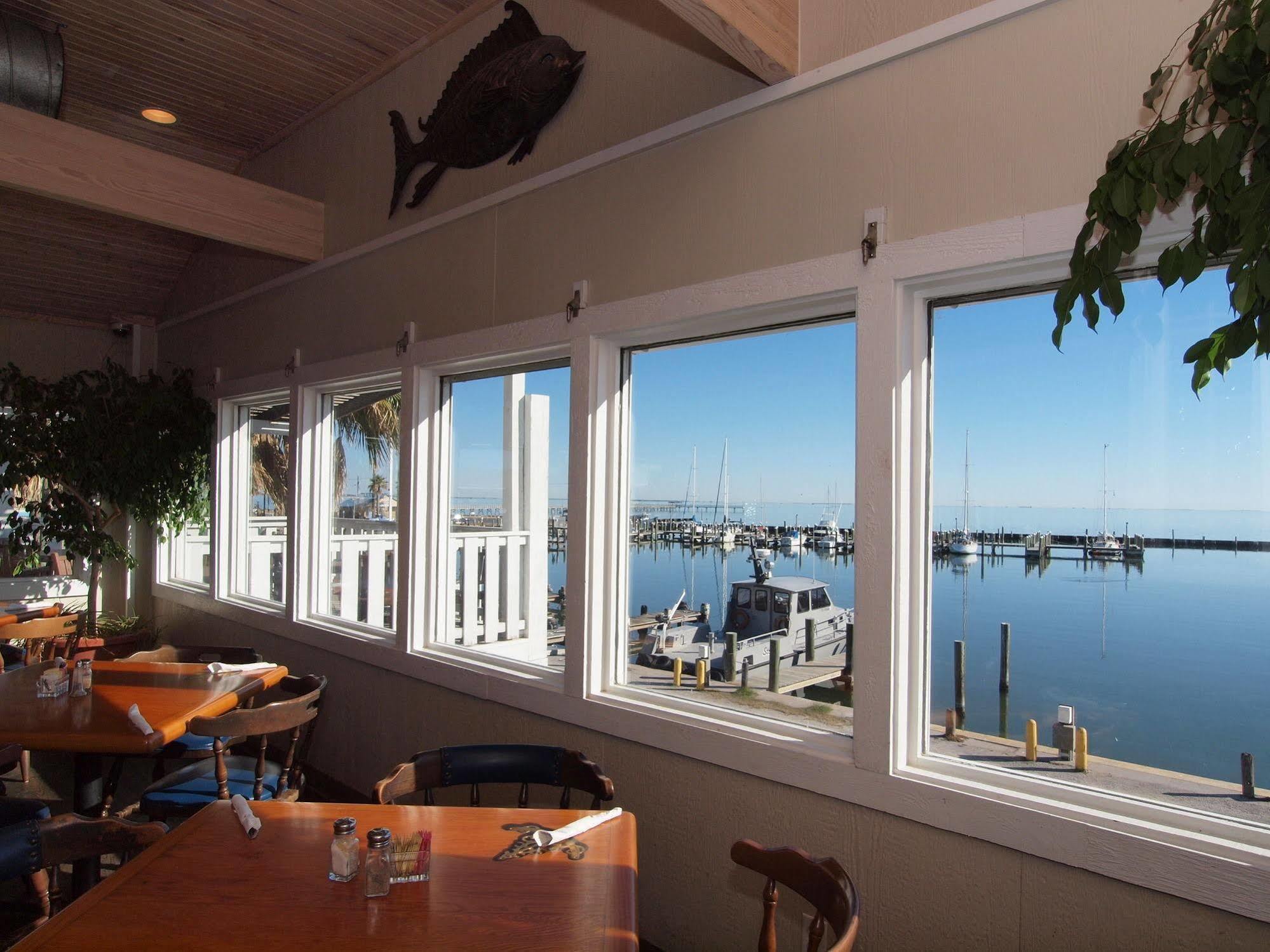 The Inn At Fulton Harbor Екстериор снимка